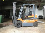 Used Toyota 7FB25 Forklift For Sale in Singapore