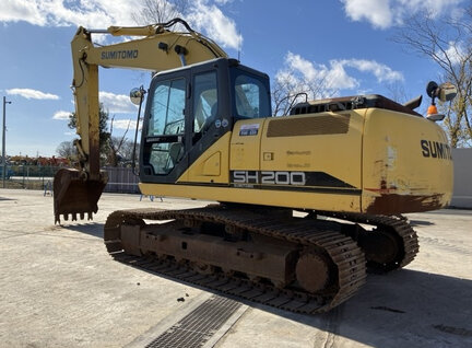 Refurbished Sumitomo SH200-6 Excavator For Sale in Singapore