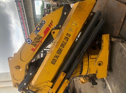 Refurbished XCMG SQ14ZK4Q Lorry Crane For Sale in Singapore