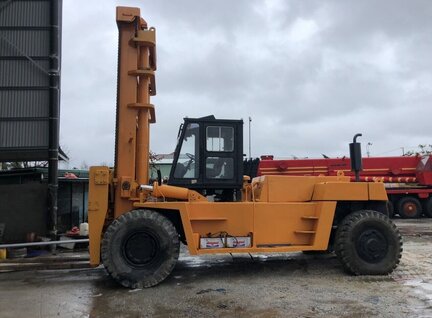 Used Komatsu FD280-2 Forklift For Sale in Singapore