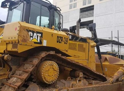 Used Caterpillar (CAT) D8R Bulldozer For Sale in Singapore