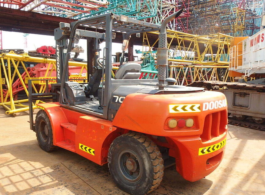 Used Doosan D70S5 Forklift For Sale in Singapore