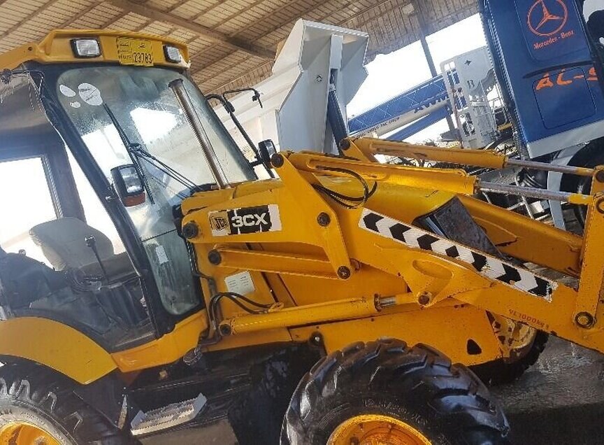JCB 3CX Backhoe Loader Bekas Untuk Dijual di Qatar