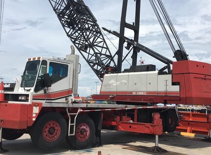 Used Link-Belt HC-238H II Lattice Boom Truck Crane Crane For Sale in Singapore