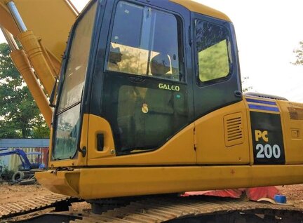 Used Komatsu PC130-7 Excavator For Sale in Singapore