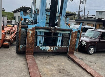 Used TCM FD200Z4  Forklift For Sale in Singapore