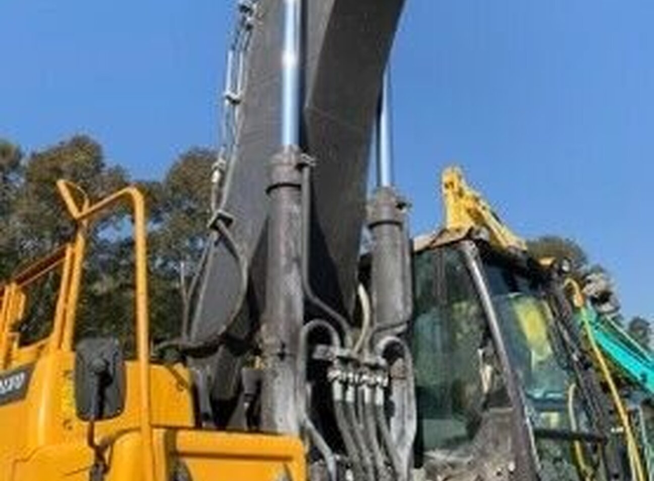 Экскаватор volvo ec480dl