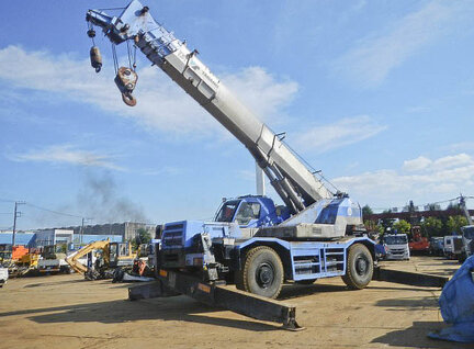 Used Hitachi KH300-3 Crane For Sale in Singapore