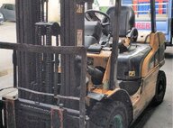 Used Caterpillar (CAT) DP25NT Forklift For Sale in Singapore