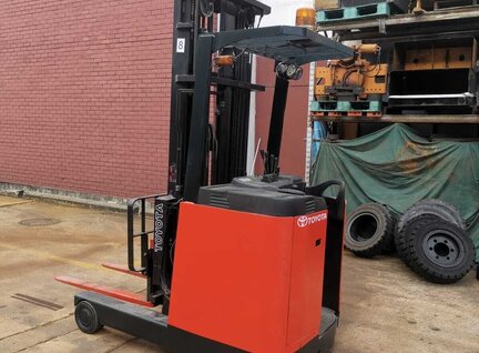Refurbished Toyota 7FBR18 Reach Truck For Sale in Singapore