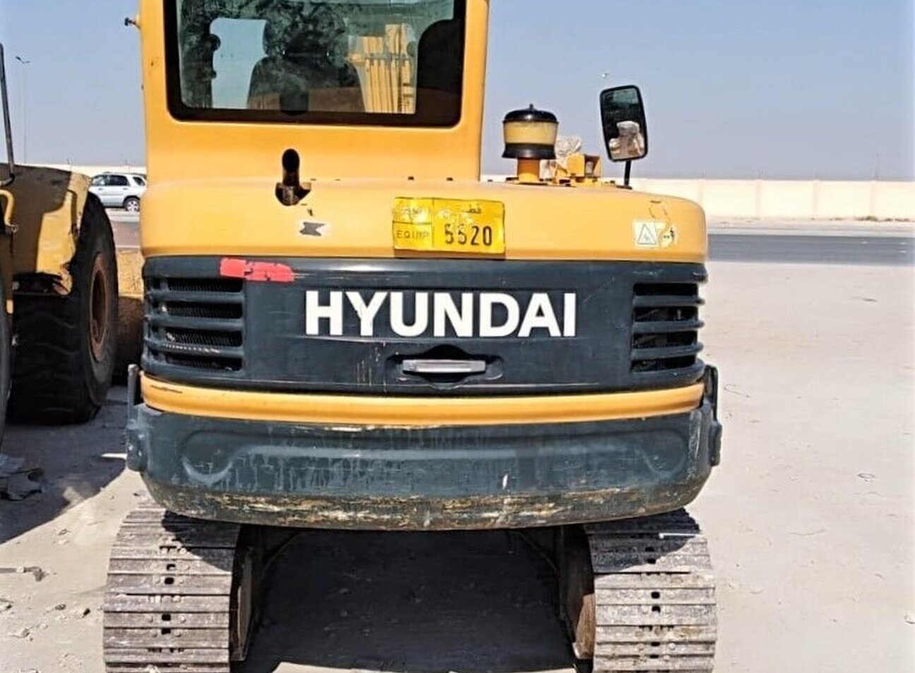 Hyundai r60 9s