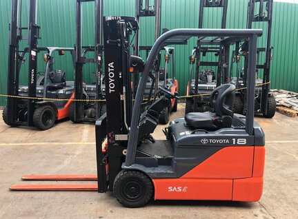 Used Toyota 8FBE18 Forklift For Sale in Singapore