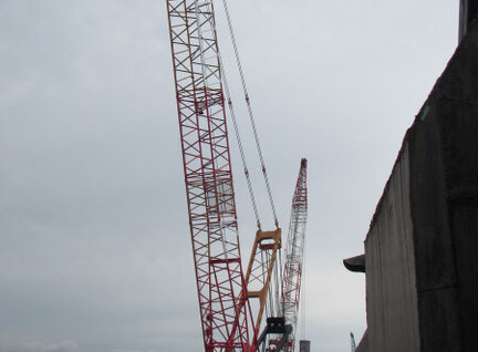 Used American 9310A Crane For Sale in Singapore