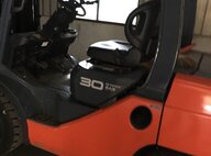 Used Toyota 8FD30 SAS Forklift For Sale in Singapore