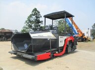 Refurbished Niigata NFB6CVDMZ Paver For Sale in Singapore