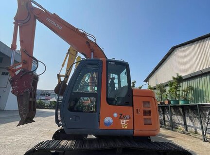 Refurbished Hitachi ZX135US Excavator For Sale in Singapore