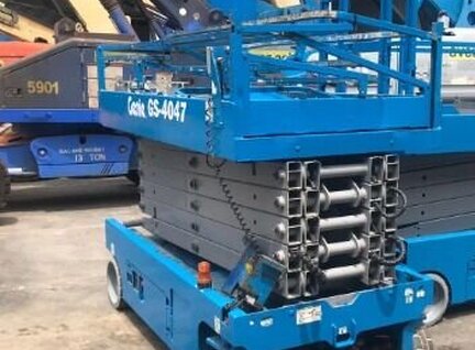 Used Genie GS4047 Scissor Lift For Sale in Singapore