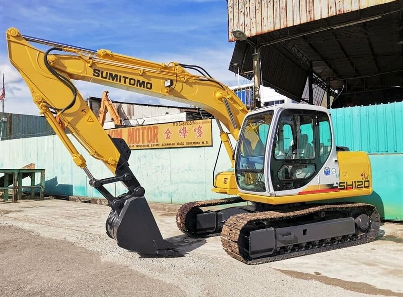 refurbished-sumitomo-sh120-3-excavator-for-sale-in-malaysia-heavymart
