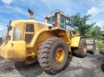 Used Volvo L220G Loader For Sale in Singapore