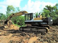 Used Komatsu PC200LC-5 Excavator For Sale in Singapore