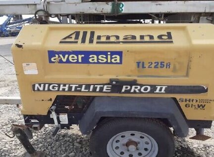 Used Allmand Night-Lite PRO II Light Tower For Sale in Singapore
