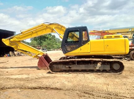 Used Sumitomo SH200-2 Excavator For Sale in Singapore