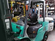 Used Mitsubishi FD25NT Forklift For Sale in Singapore