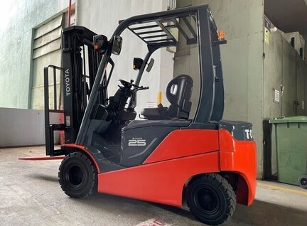 Refurbished Toyota 8FBN25 Forklift For Sale in Singapore