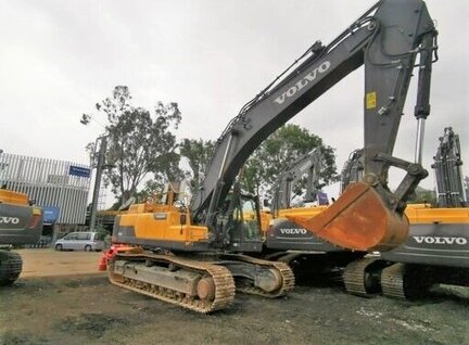 Used Volvo EC480DL Excavator For Sale in Singapore