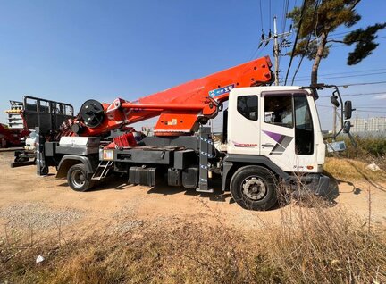 Used Horyong HORYONG 45 Boom Lift For Sale in Singapore