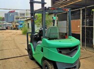 Used Mitsubishi FD25NT Forklift For Sale in Singapore