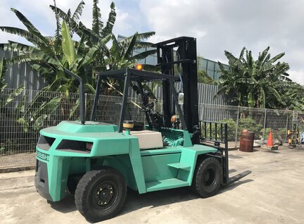 Refurbished Mitsubishi FD70N Forklift For Sale in Singapore