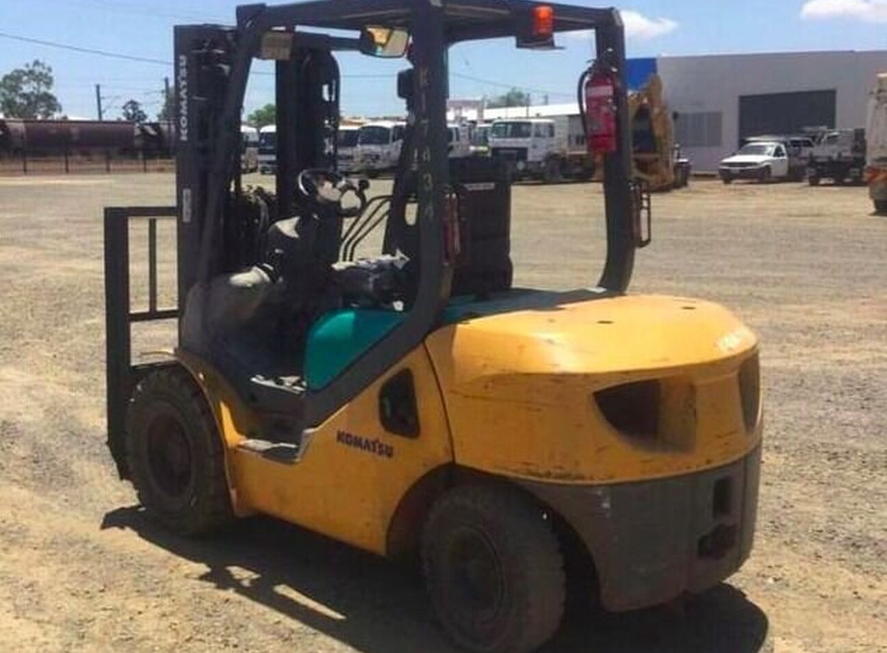 Used Komatsu FD30T16 Forklift For Sale in Singapore