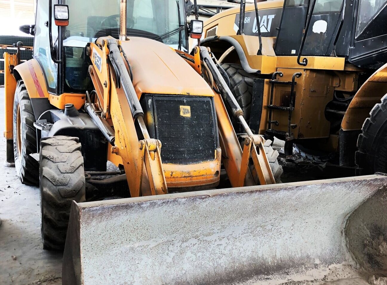 Used JCB 3CX Backhoe Loader For Sale in Qatar