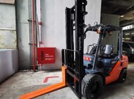 Refurbished Toyota 62-8FD30 Forklift For Sale in Singapore