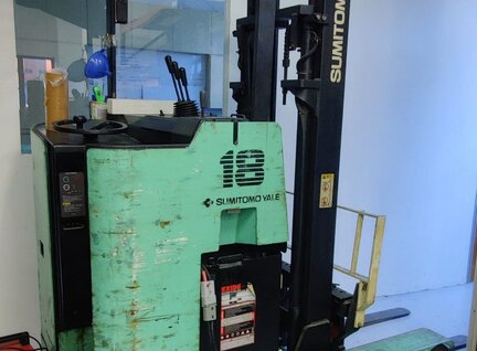 Used Sumitomo-Yale 61-FBR18SVIII Reach Truck For Sale in Singapore