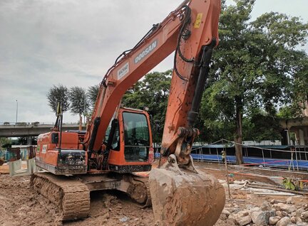 Used Doosan DX140LC-3 Excavator For Sale in Singapore