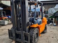Used Toyota 7FD45 Forklift For Sale in Singapore