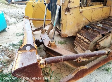 Used Caterpillar (CAT) D6H Bulldozer For Sale in Singapore