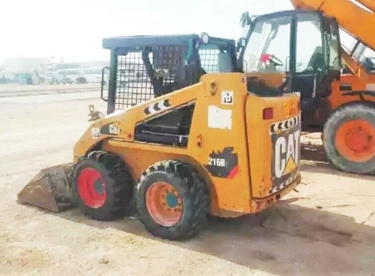 Used Caterpillar (CAT) 216B Skid Steer Loader For Sale in Qatar