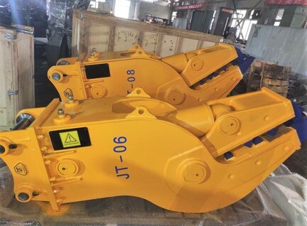 New Jiangtu JT-06 14-Ton Excavator Crusher Bucket For Sale in Singapore