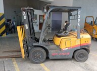 Used TCM FD30T3 Forklift For Sale in Singapore