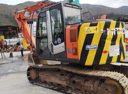 Used Hitachi ZX135US-3 Excavator For Sale in Singapore