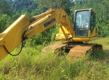 Used Komatsu PC130-7 Excavator For Sale in Singapore
