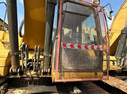 Used Caterpillar (CAT) 320D Excavator For Sale in Singapore