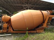Used Kyokuto EA122-30W, concrete mixer 7m3 Concrete Truck Mixer For Sale in Singapore
