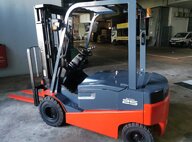 Refurbished Toyota 8FBN25 Forklift For Sale in Singapore