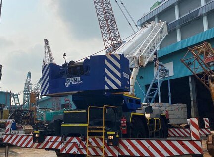 Used Tadano GR800EX Crane For Sale in Singapore