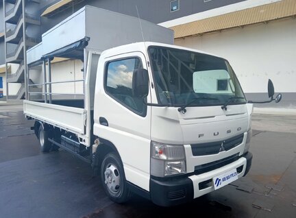 Refurbished Mitsubishi Fuso Canter FEB21 Lorry For Sale in Singapore