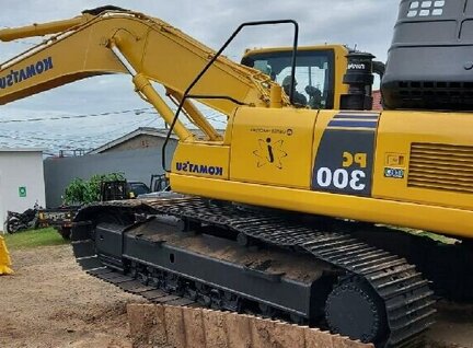 Used Komatsu PC300-8MO Excavator For Sale in Singapore